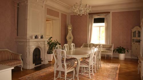 Next Hotel Karhula Manor