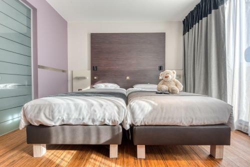 Le Merceny Motel