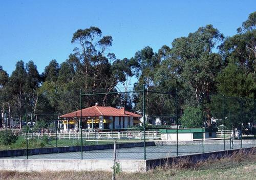 Parque De Campismo Orbitur Evora