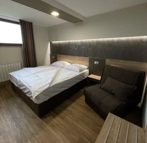 Hotel Ro?kar