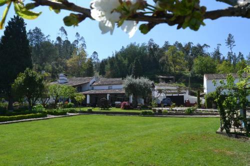 Hostal Quintal De Alem Do Ribeiro-turismo Rural