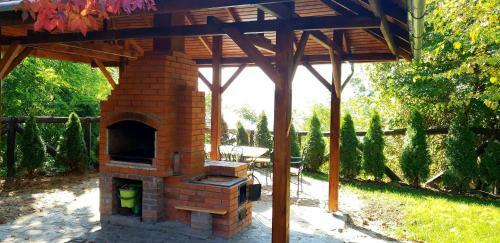 Hostal Pensiunea Stejarul
