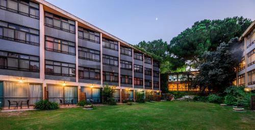 Hacienda Forest View Hotel
