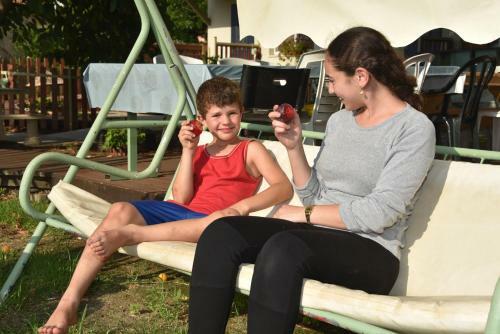 Agroturismo Nuriel Fruit & Guest House