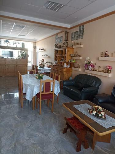 Hostal Pensiunea Baron
