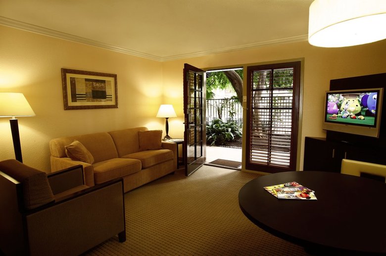 Hotel Radisson Suites Buena Park