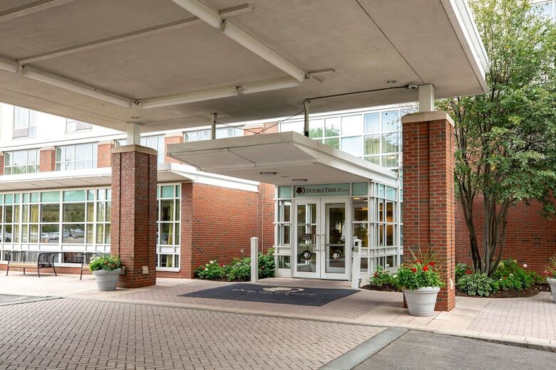 Hotel Doubletree Club Bayside