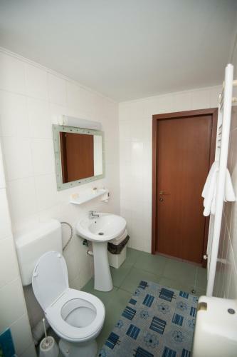 Hostal Pensiunea Califar