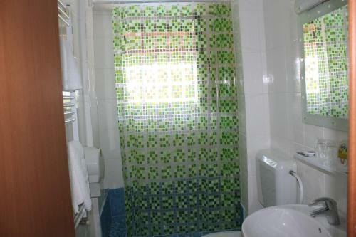 Hostal Pensiunea Califar