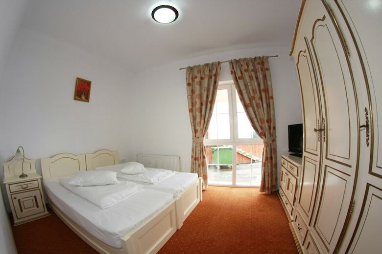 Hotel Monterai Resort