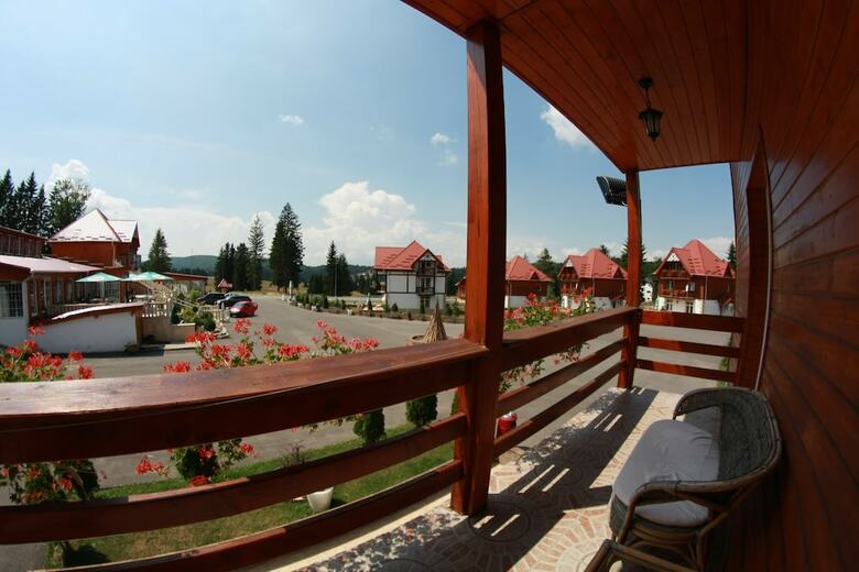 Hotel Monterai Resort