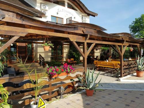 Hostal Pensiunea La Lipoveanu