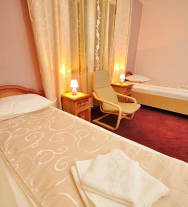 Hostal Camves Inn