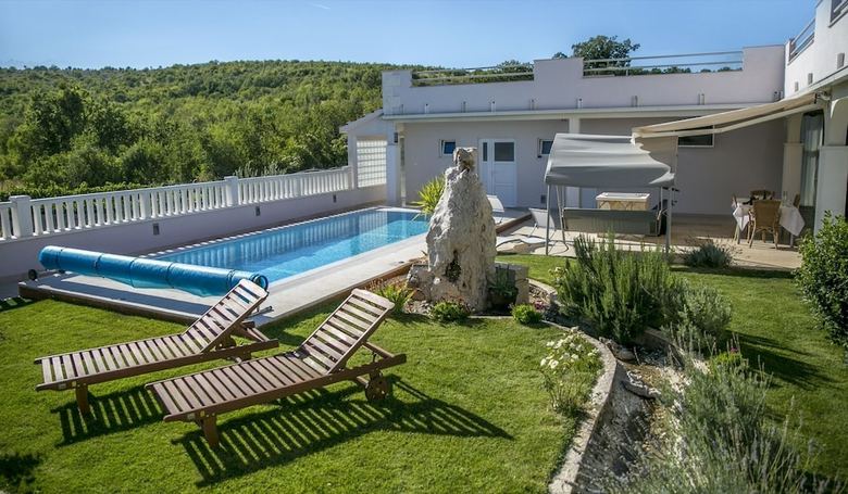 Villa Delic