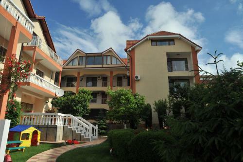 Hostal Complex Marinn 2