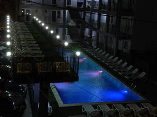 Hostal Aproape De Mare
