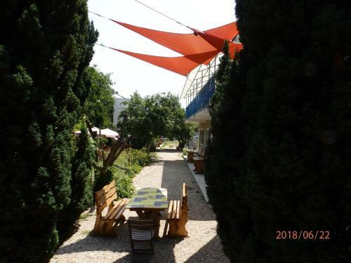 Hostal Tourist Paradis