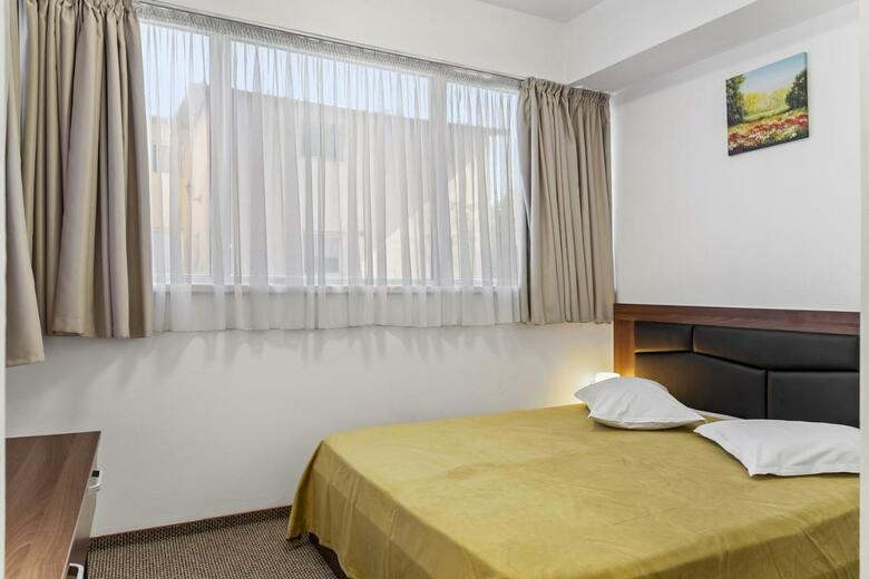 Lina Hotel