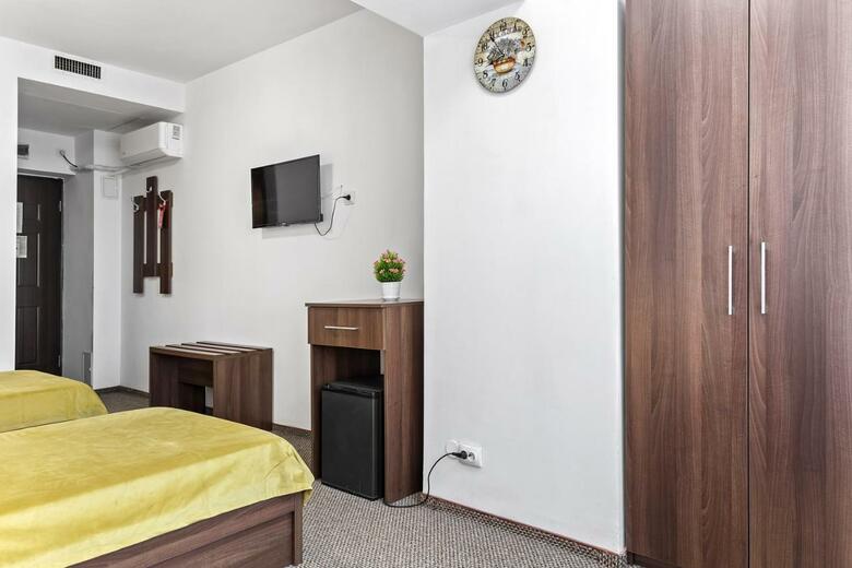 Lina Hotel