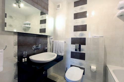 Ambiance Hotel