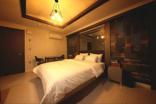 Geoje A-plus Hotel