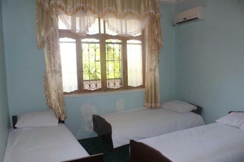Canal Hostel