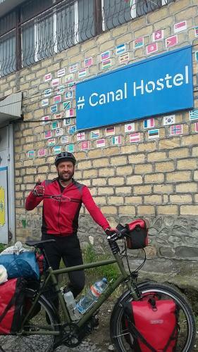 Canal Hostel