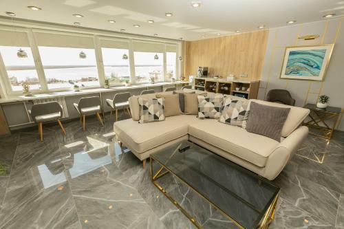 Dvina Hotel