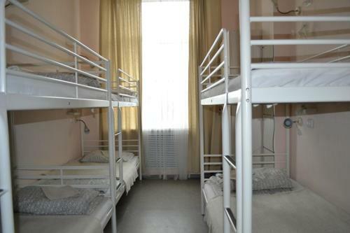 Hostel Na Vologodskoi (former Teremok)