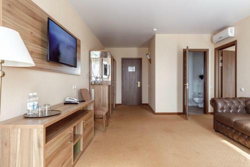 Letootel Hotel