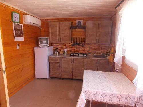 Lazurnyi 32 Cottages