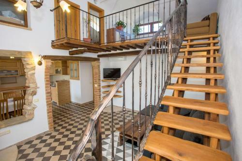 Hostal Apartment Complex Manuel Ograde With Swimming Pool And Garden