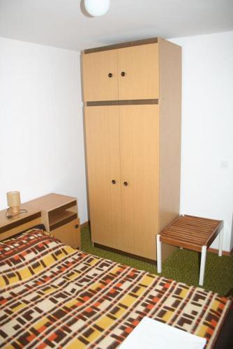 Apartments With A Swimming Pool Novalja, Pag - 213