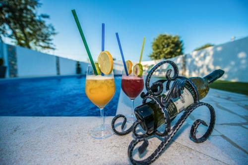 Apartments Tisno