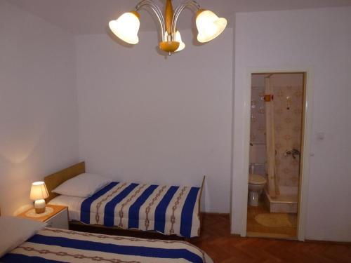 Apartments By The Sea Stanici (Omis) - 12366