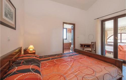 Four-bedroom Holiday Home In Orihi