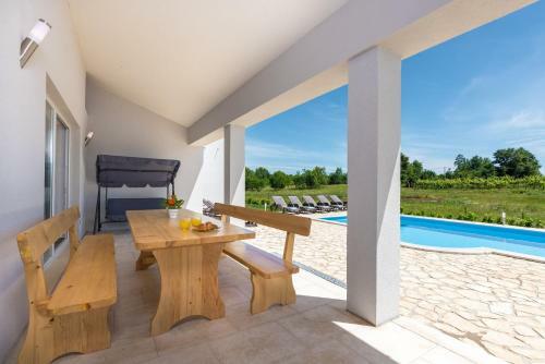 Villa Alison