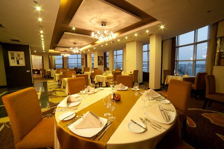 Hotel Doubletree By Hilton Bucharest