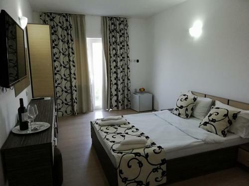 Hostal Anacris Guesthouse