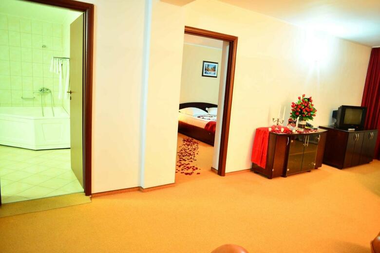 Ciric Hotel