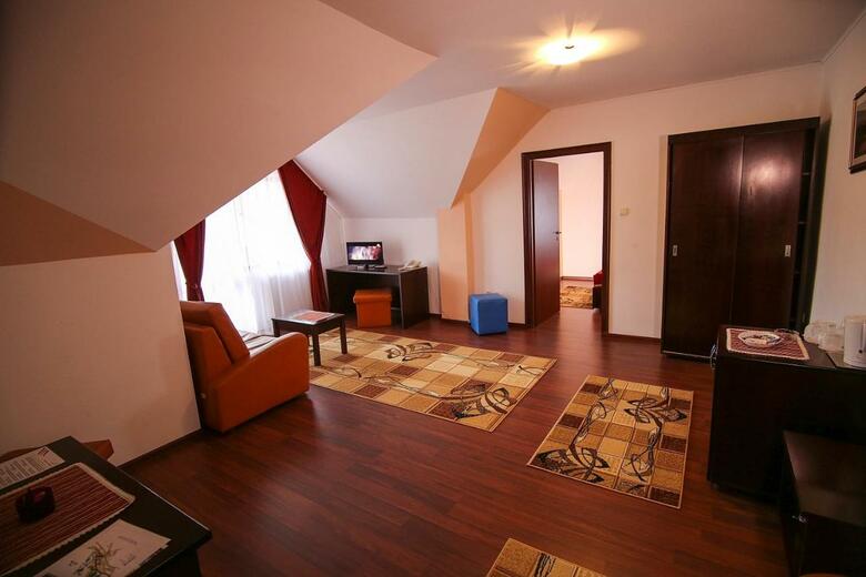 Ciric Hotel