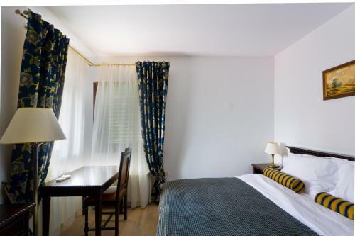 Hostal Vila Leonida