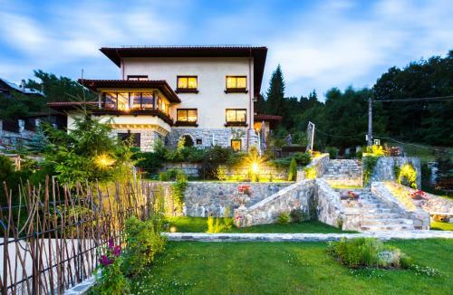 Hostal Vila Leonida