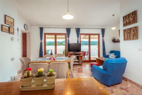 Holiday Home Gluscevic