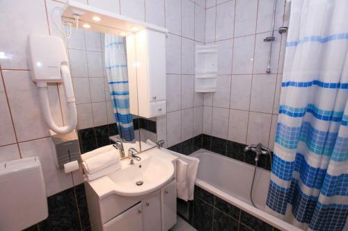 Apartments Gabrijela - Villa Komarna