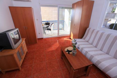 Apartments Gabrijela - Villa Komarna