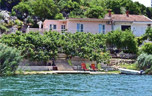 Apartment Bacinska Jezera With Lake View IX