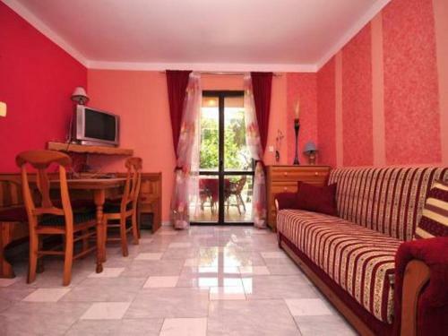 Apartments With A Parking Space Fazana - 13742