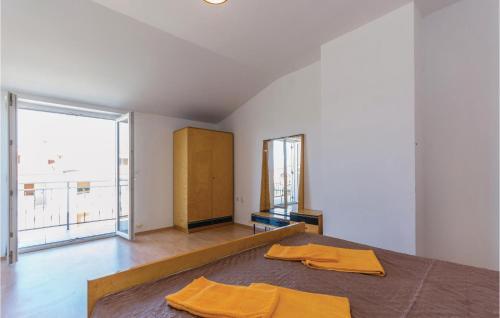 Four-bedroom Apartment In Fazana