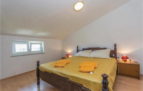 Four-bedroom Apartment In Fazana